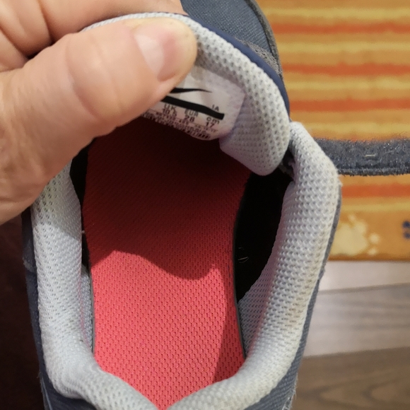 Nike MD Runner 2 Psv - boys size Eur 28 - Picture 5 of 15